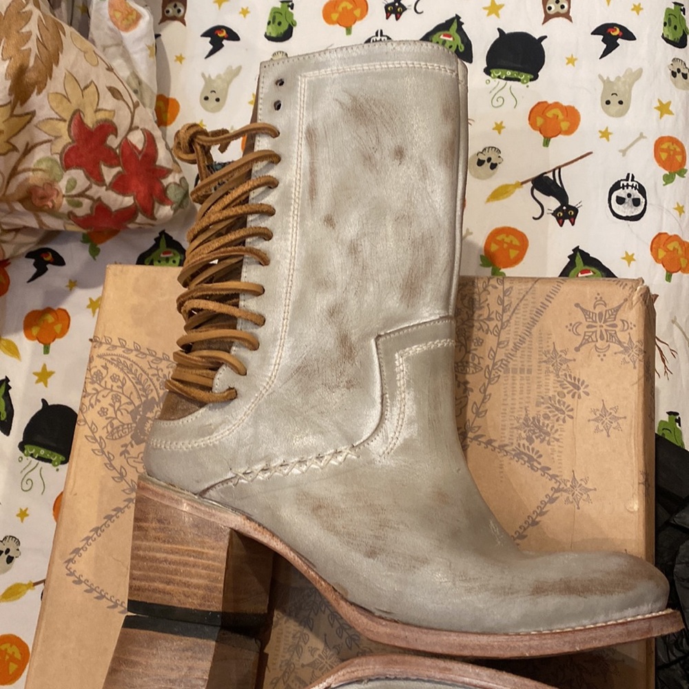 Freebird boots - Picture 9 of 11
